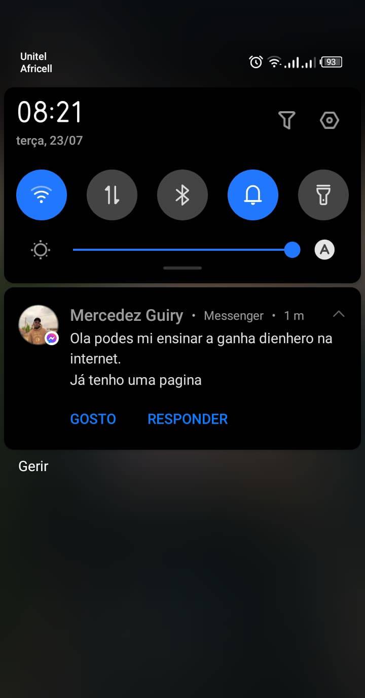 Notificação de mensagem a pedir ajuda para ganhar dinheiro na internet